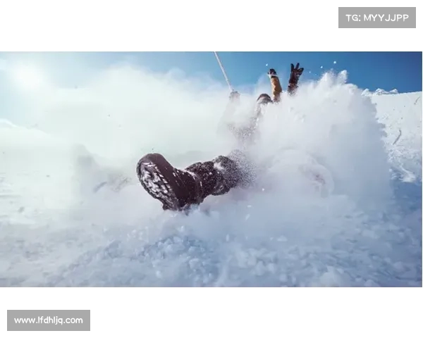 红牛冰雪挑战:四款自动滑板道具与Ryan Decenzo携手演绎极限速度 红牛冰雪挑战:四款自动滑板道具与Ryan Decenzo携手演绎极限速度