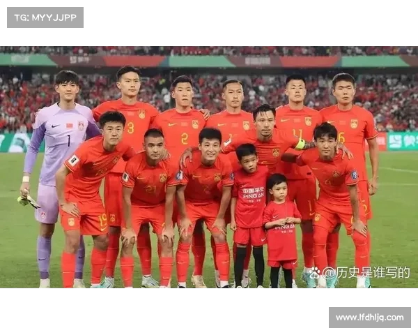 孙杨亮相明星足球赛担当前锋 与马明宇徐云龙肇俊哲同队精彩对决 孙杨亮相明星足球赛担当前锋 与马明宇徐云龙肇俊哲同队精彩对决